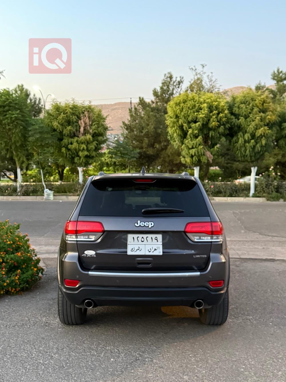 Jeep Grand Cherokee
